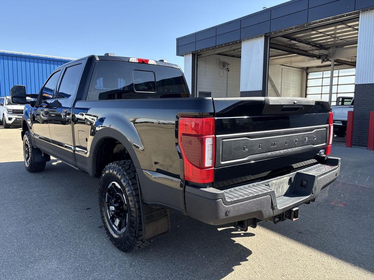 2022 Ford F-350 Super Duty SRW Limited Photo4