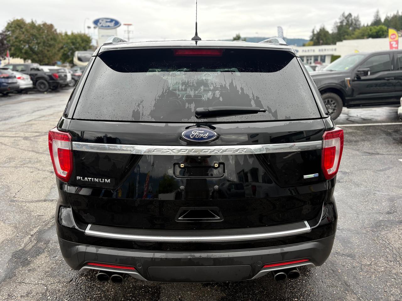2018 Ford Explorer Platinum Photo3