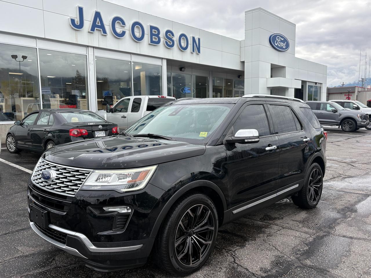 2018 Ford Explorer Platinum Photo0