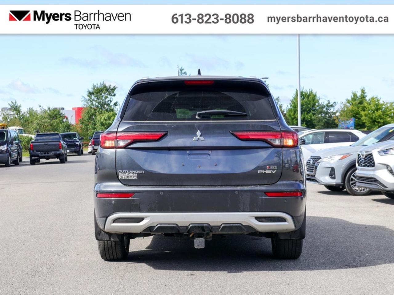 2025 Mitsubishi Outlander Plug-In Hybrid LE S-AWC  - $271 B/W Photo