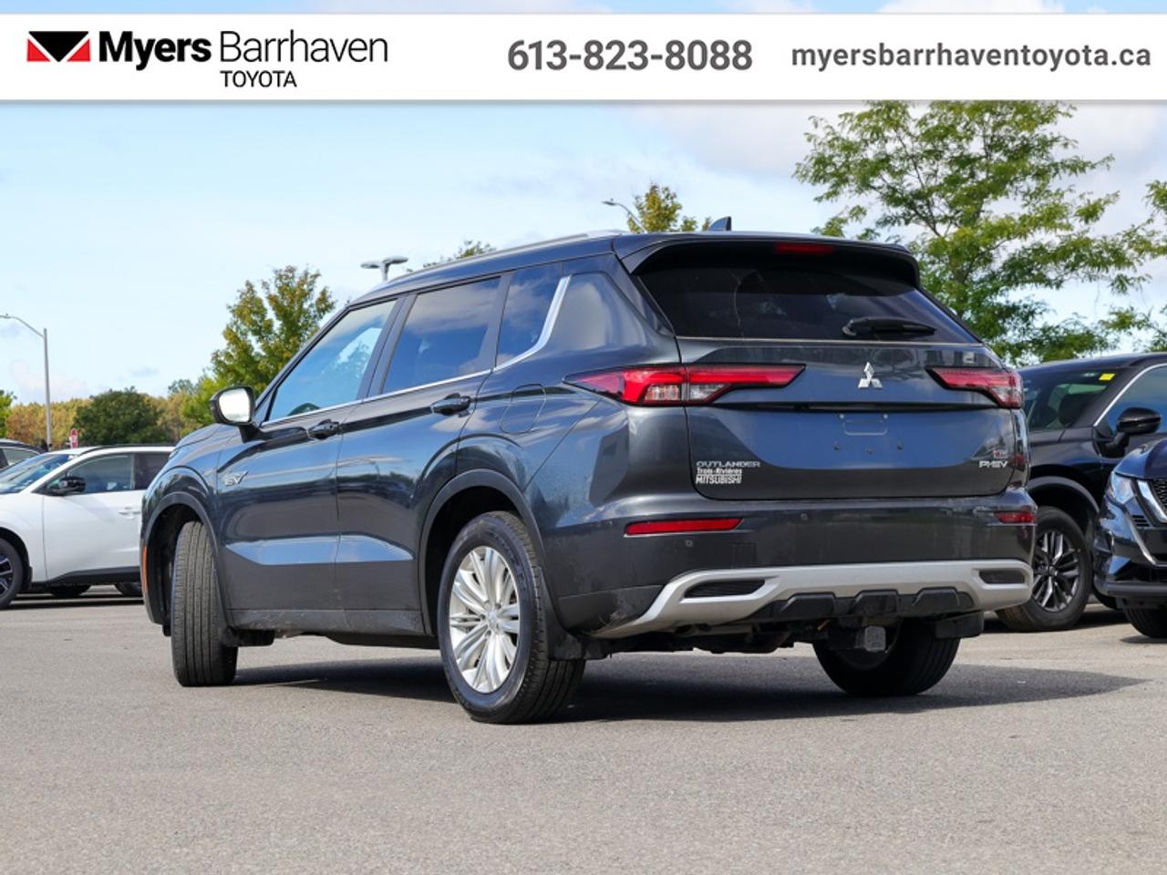 2025 Mitsubishi Outlander Plug-In Hybrid LE S-AWC  - $271 B/W Photo
