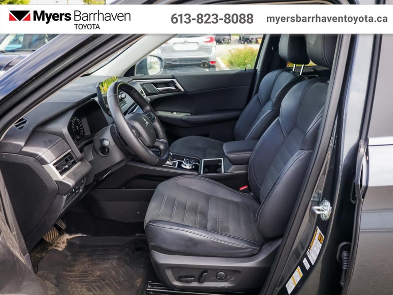 2025 Mitsubishi Outlander Plug-In Hybrid LE S-AWC  - $271 B/W Photo