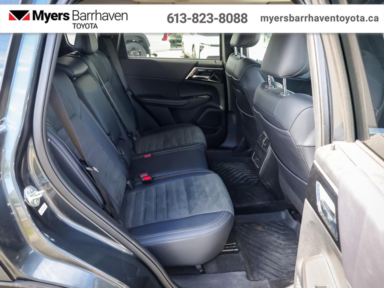 2025 Mitsubishi Outlander Plug-In Hybrid LE S-AWC  - $271 B/W Photo