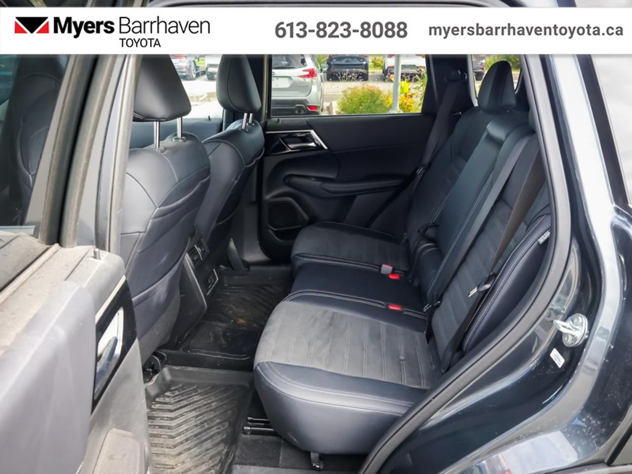 2025 Mitsubishi Outlander Plug-In Hybrid LE S-AWC  - $271 B/W Photo