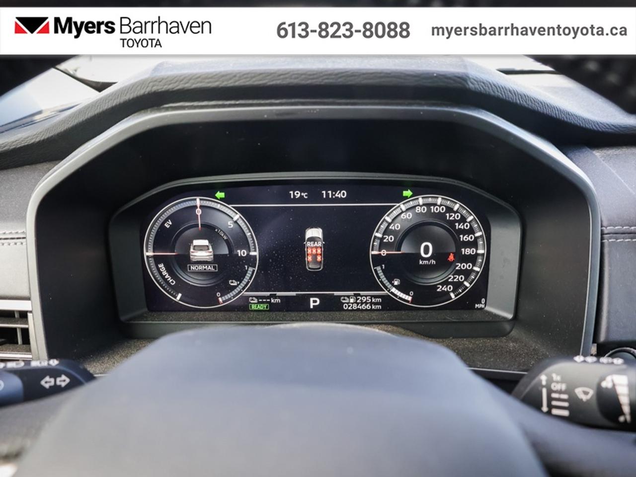 2025 Mitsubishi Outlander Plug-In Hybrid LE S-AWC  - $271 B/W Photo
