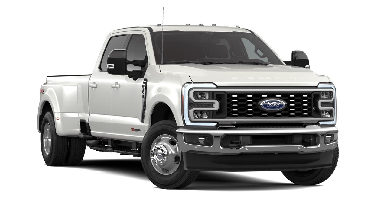 2026 Ford SUPER DUTY F-350 DRW Lariat Photo3