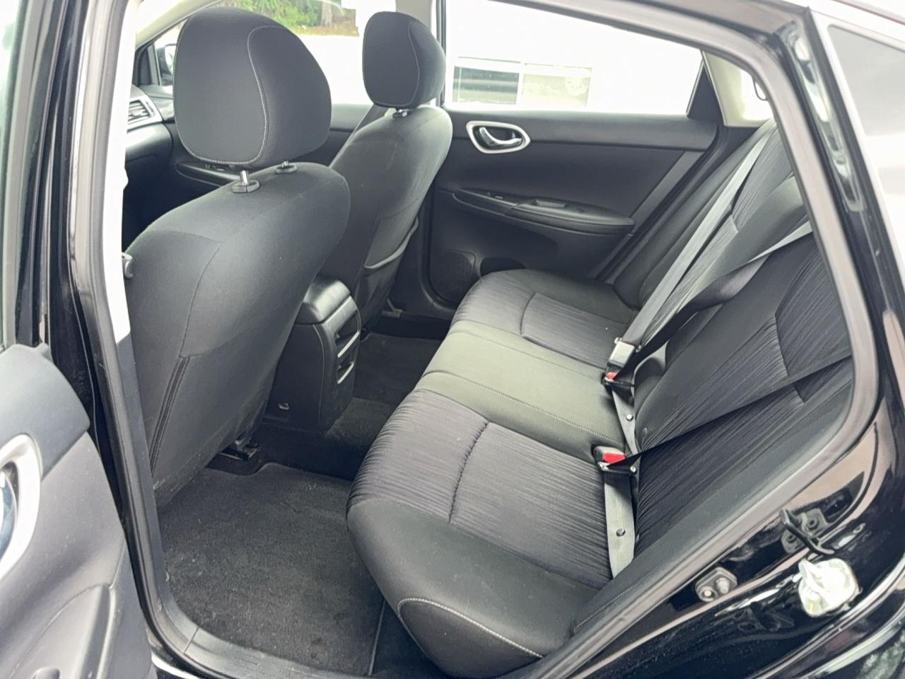 2019 Nissan Sentra SV-AUTO-AIR-SUNROOF-HEATED SEATS & WHEEL Photo