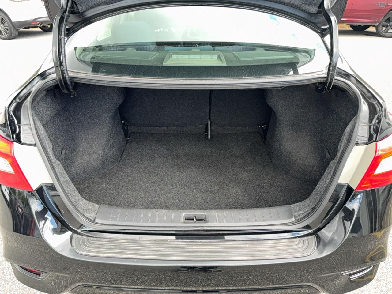 2019 Nissan Sentra SV-AUTO-AIR-SUNROOF-HEATED SEATS & WHEEL Photo