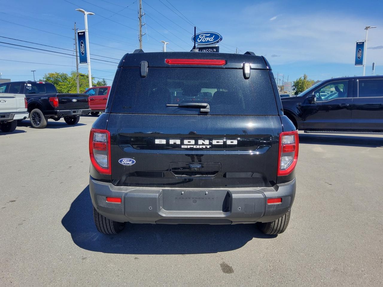2026 Ford Bronco Sport Outer Banks Photo4