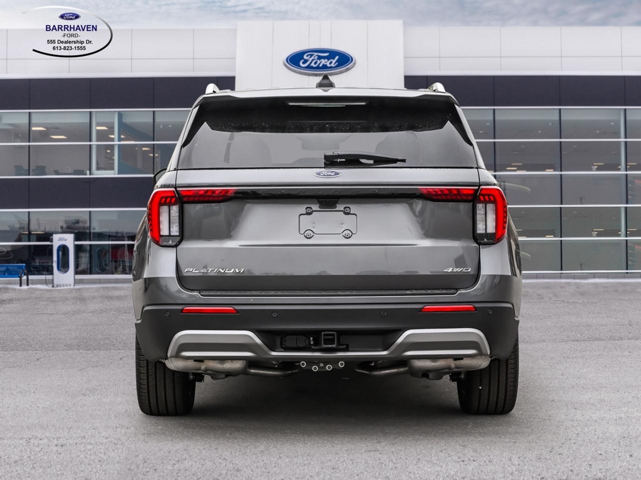 2026 Ford Explorer Platinum Photo3