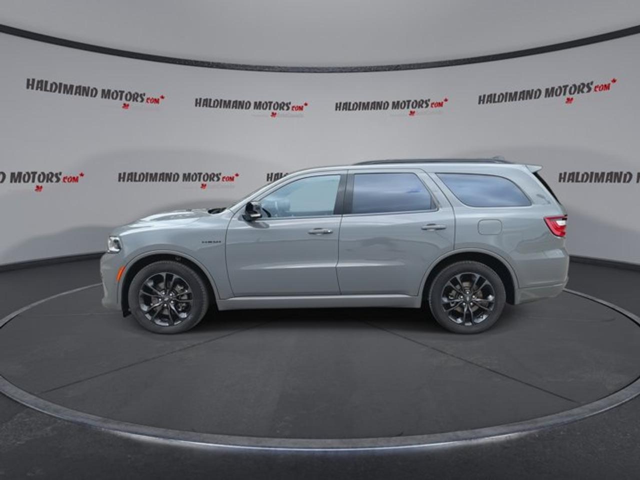 2023 Dodge Durango R/T AWD | One Owner | No Accidents | Vent. From Seats Photo4