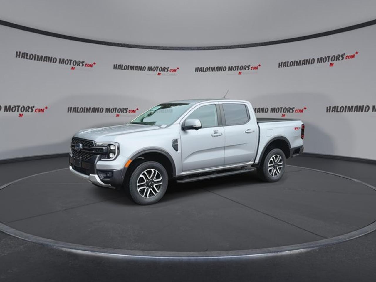 2024 Ford Ranger LARIAT FX4 SuperCrew 5' Box 4WD | No Accidents Photo