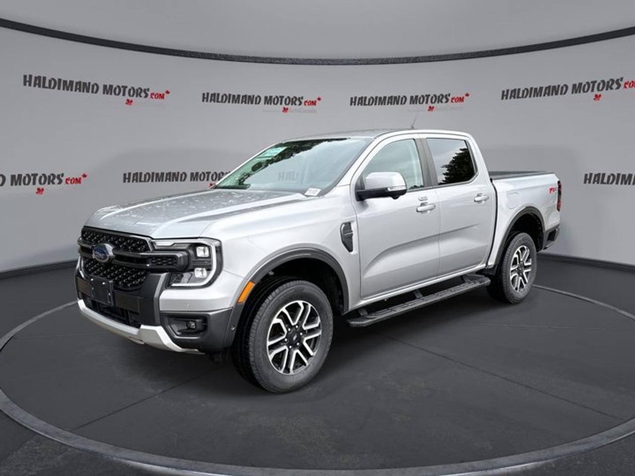 2024 Ford Ranger LARIAT FX4 SuperCrew 5' Box 4WD | No Accidents Photo