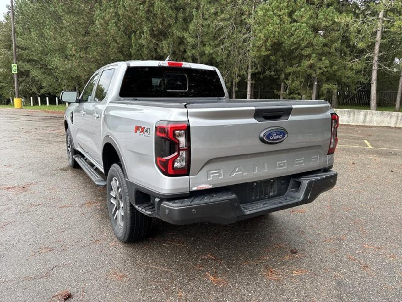 2024 Ford Ranger LARIAT FX4 SuperCrew 5' Box 4WD | No Accidents Photo