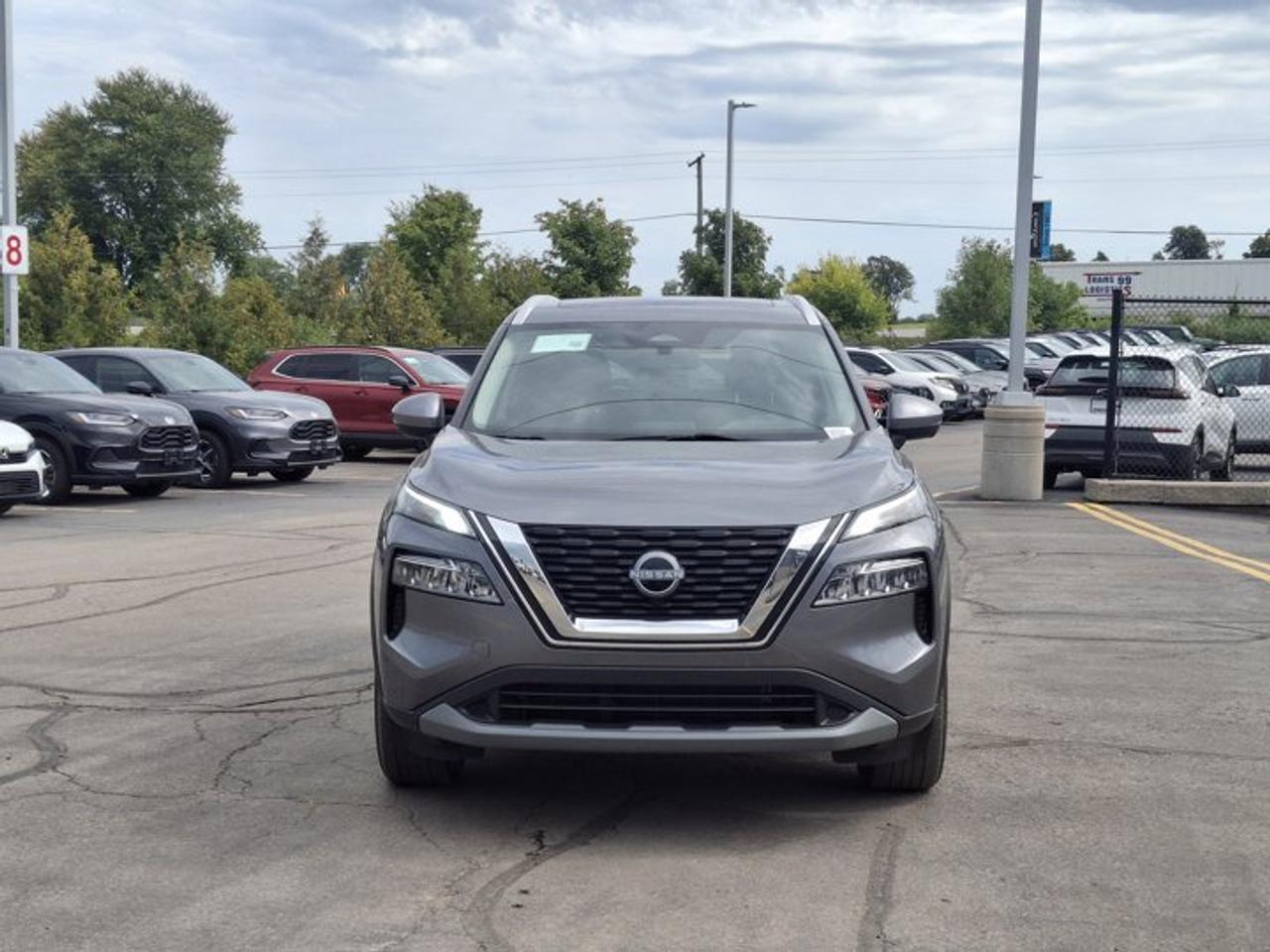 2023 Nissan Rogue SV AWD | Sunroof | 360 Camera | Radar Cruise | Power Seat | Remote Start | CarPlay + Android & More! Photo