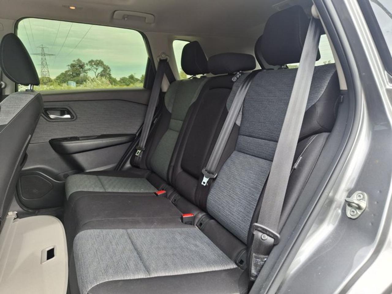 2023 Nissan Rogue SV AWD | Sunroof | 360 Camera | Radar Cruise | Power Seat | Remote Start | CarPlay + Android & More! Photo