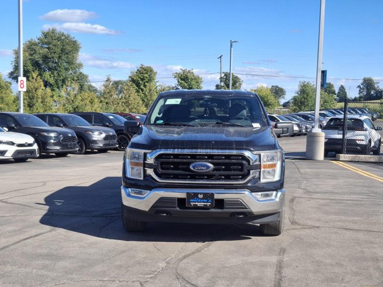 2022 Ford F-150 XLT Crew 4x4 | 5.0L | 3.73 Axle | Running Boards | Reverse Camera | Hitch | and More ! Photo