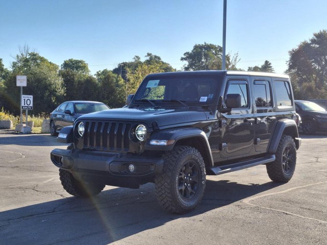 2023 Jeep Wrangler Willys 4-Door 4X4 | 3.6L w/ eTorque | Tech PKG | Nav | Heated Wheel + Seats | Tow Pkg | and More ! Photo