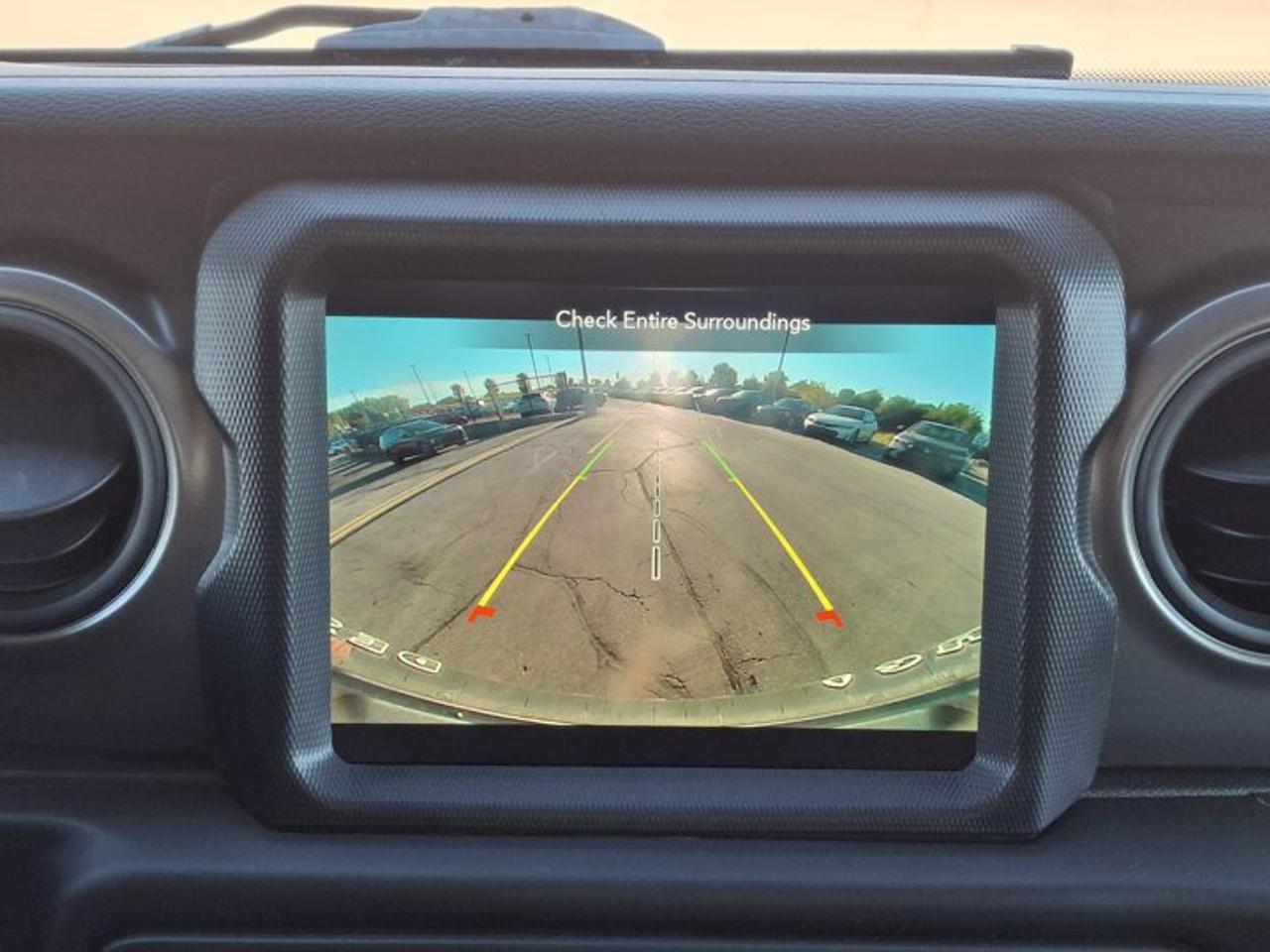 2023 Jeep Wrangler Willys 4-Door 4X4 | 3.6L w/ eTorque | Tech PKG | Nav | Heated Wheel + Seats | Tow Pkg | and More ! Photo