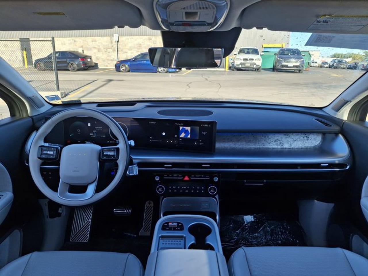 2026 Hyundai IONIQ 9 Ultimate Calligraphy AWD | Nav | Leather | Panoramic Sunroof | Heated Seats + Steering | and More ! Photo