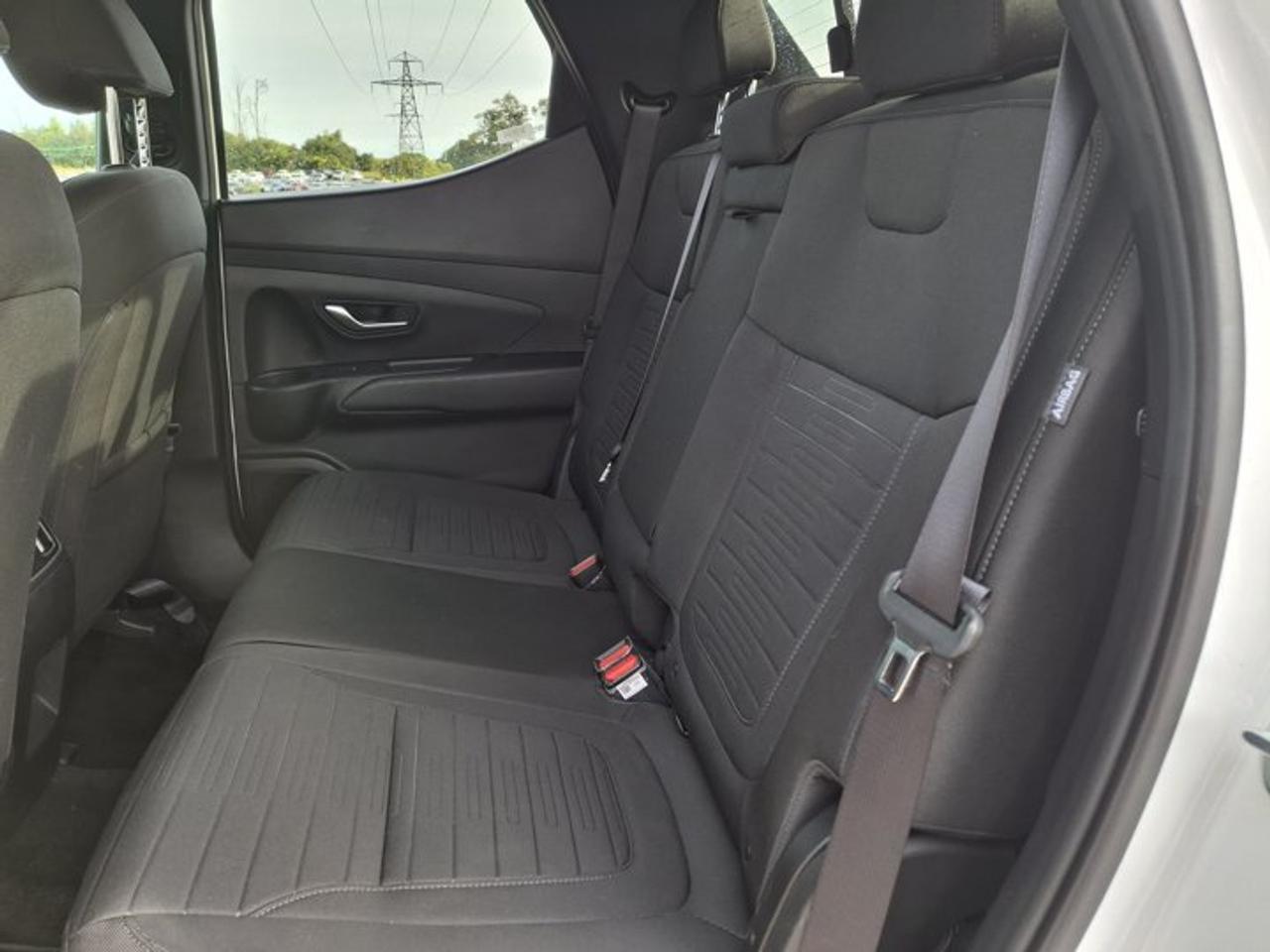 2025 Hyundai Santa Cruz Preferred AWD | Heated Wheel + Seats | CarPlay + Android | Rear Camera | and More ! Photo