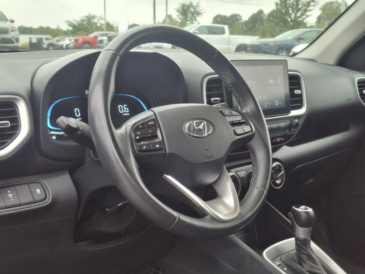 2025 Hyundai Venue Preferred | Heated Wheel + Seats | CarPlay + Android | Rear Camera | and More ! Photo