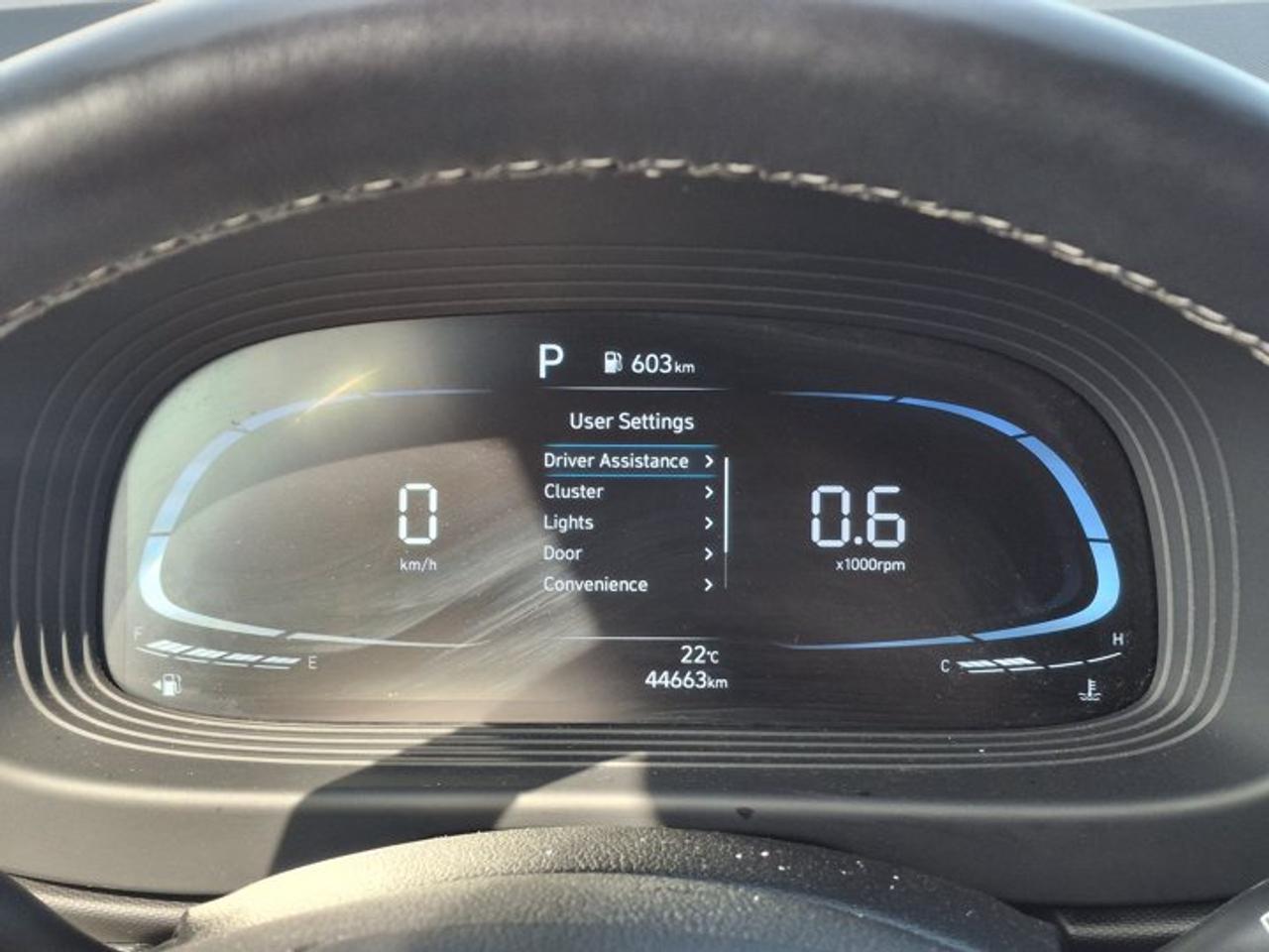 2025 Hyundai Venue Preferred | Heated Wheel + Seats | CarPlay + Android | Rear Camera | and More ! Photo