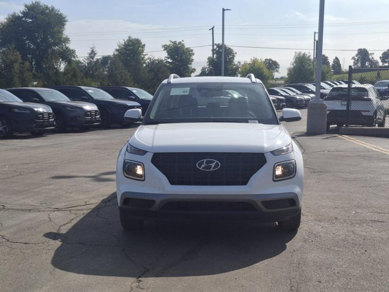 2025 Hyundai Venue Preferred | Heated Wheel + Seats | CarPlay + Android | Rear Camera | and More ! Photo
