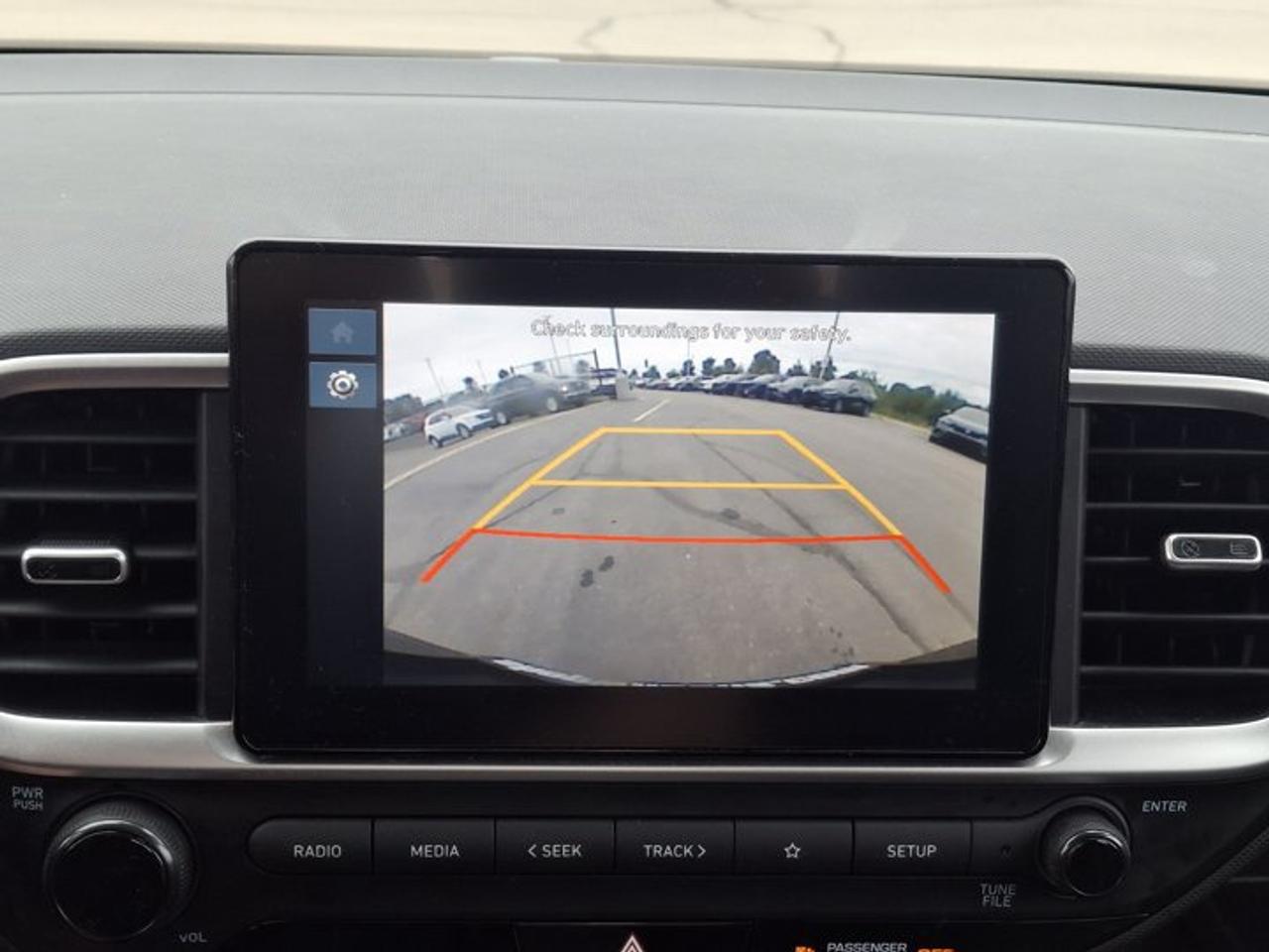 2026 Hyundai Venue Preferred | Heated Wheel + Seats | BCW | RCCW | CarPlay + Android | Rear Camera | and More ! Photo