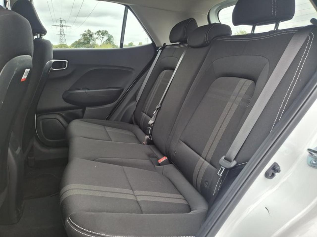 2026 Hyundai Venue Preferred | Heated Wheel + Seats | BCW | RCCW | CarPlay + Android | Rear Camera | and More ! Photo