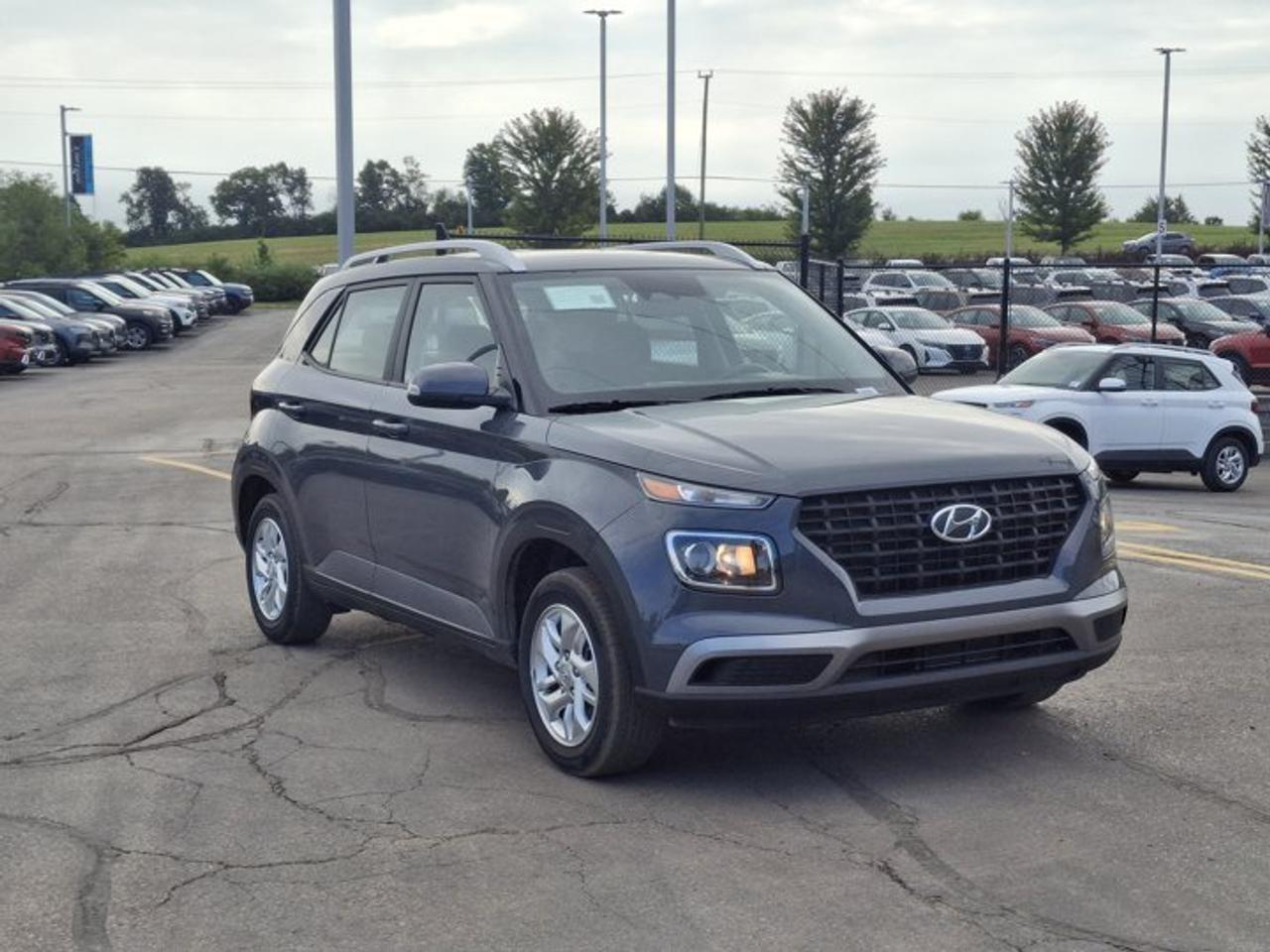 2026 Hyundai Venue Preferred | Heated Wheel + Seats | BCW | RCCW | CarPlay + Android | Rear Camera | and More ! Photo