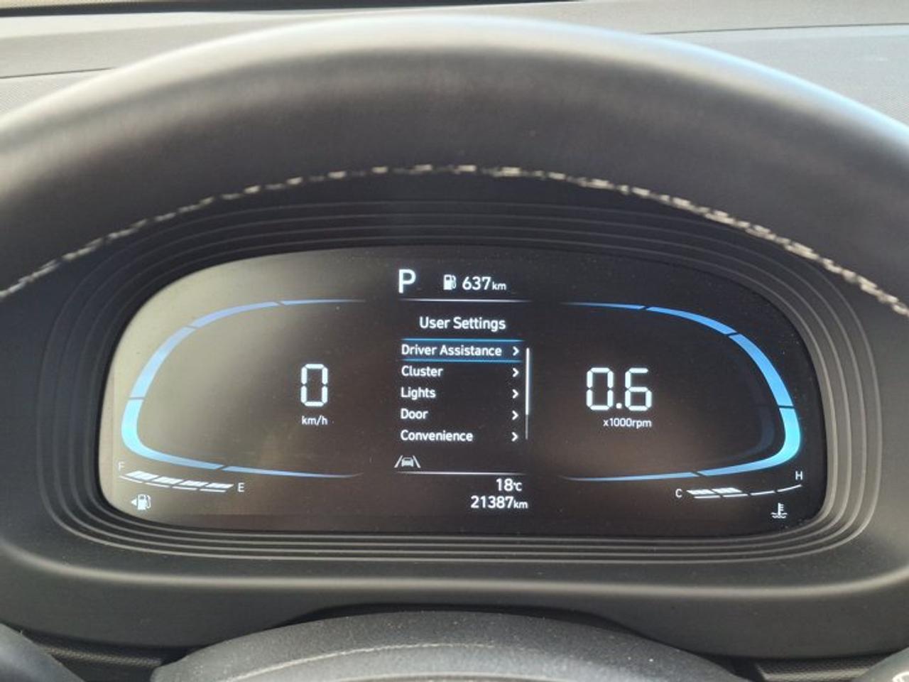 2026 Hyundai Venue Preferred | Heated Wheel + Seats | BCW | RCCW | CarPlay + Android | Rear Camera | and More ! Photo