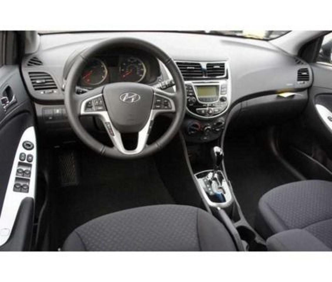 2013 Hyundai Accent GLS - Photo #4