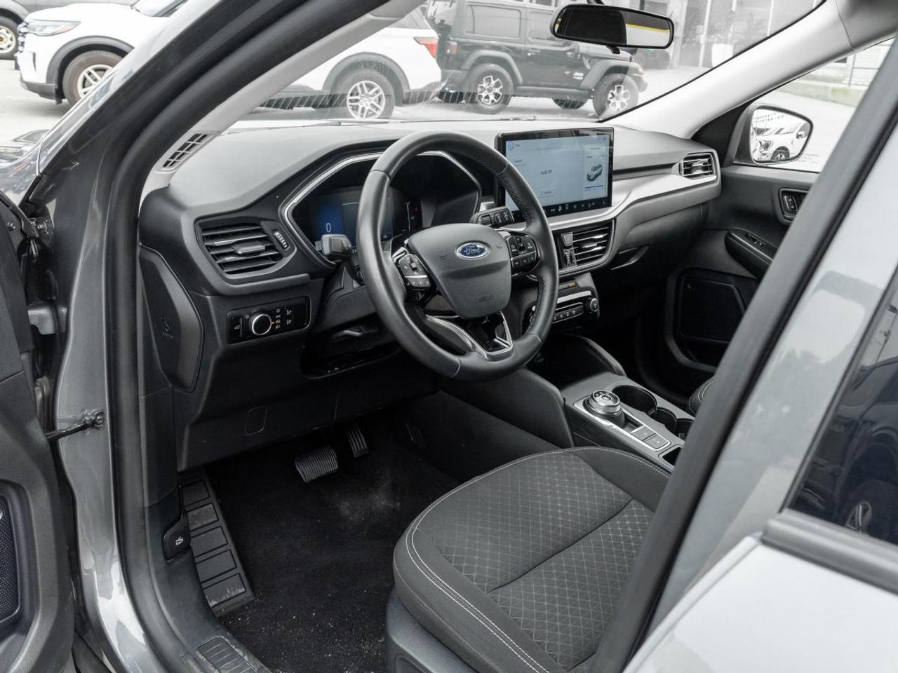 2024 Ford Escape Active Photo