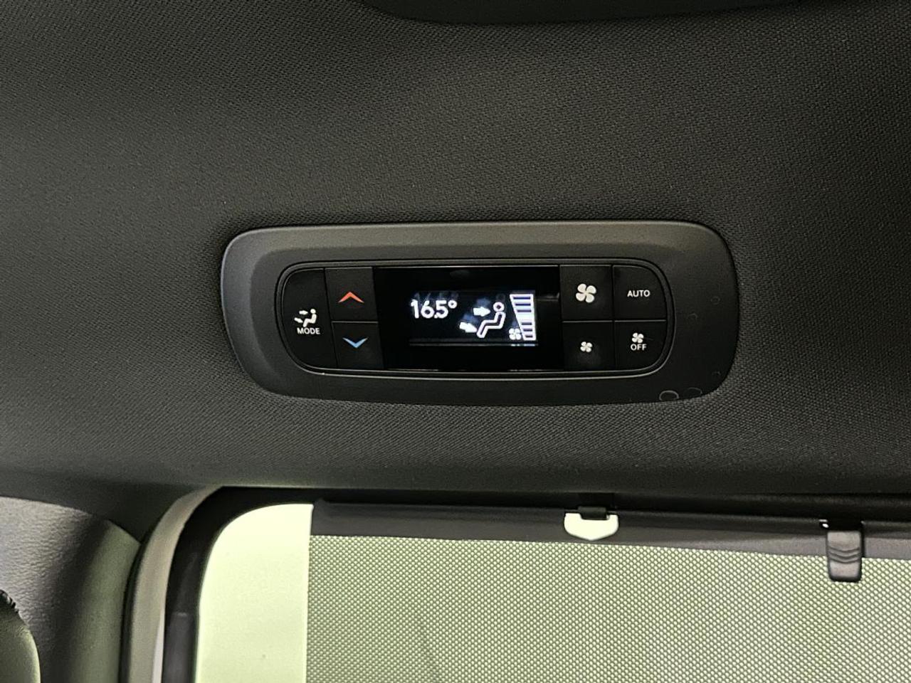 2025 Chrysler Pacifica Select SELECT/HEATED PWR LEATHER SEATS/PWR SLIDERS/BUCKETS/REM START/PWR GATE/MORE! Photo
