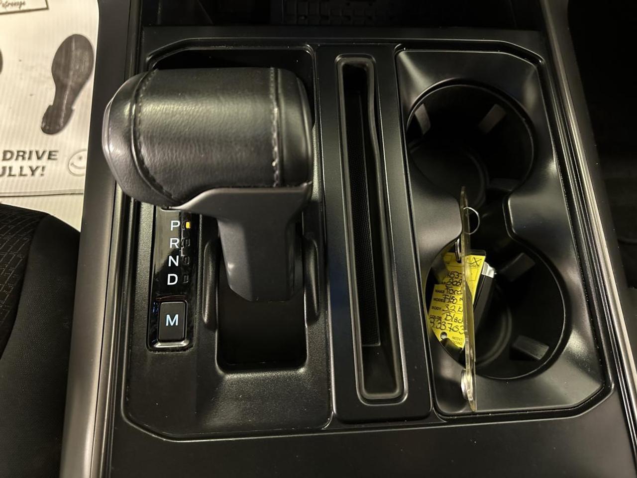 2024 Ford F-150 XLT/HYBRID/NAVIGATION/BUCKETS/33KM/1 OWNER FORD LEASE RETURN! Photo