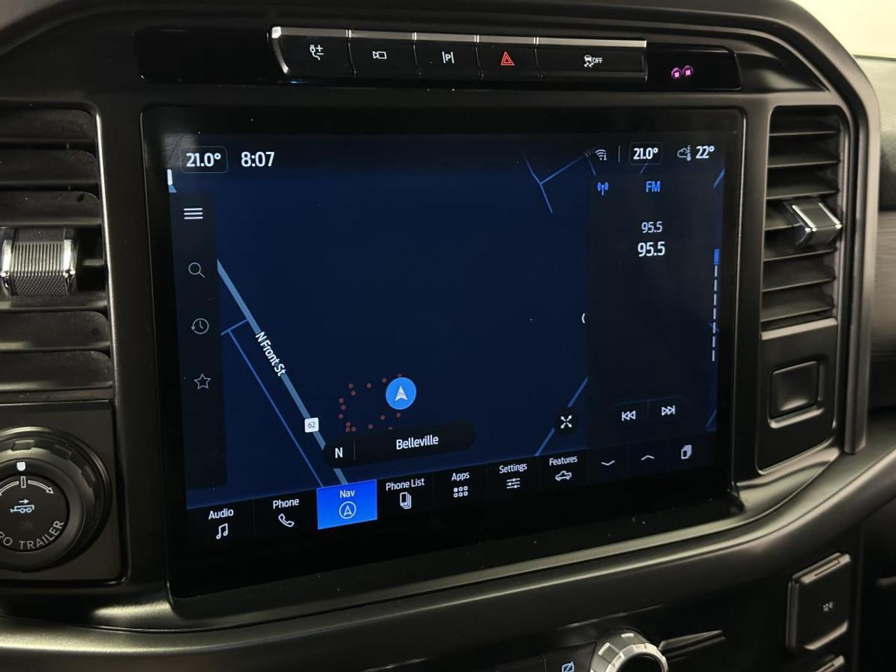 2024 Ford F-150 XLT/HYBRID/NAVIGATION/BUCKETS/33KM/1 OWNER FORD LEASE RETURN! Photo