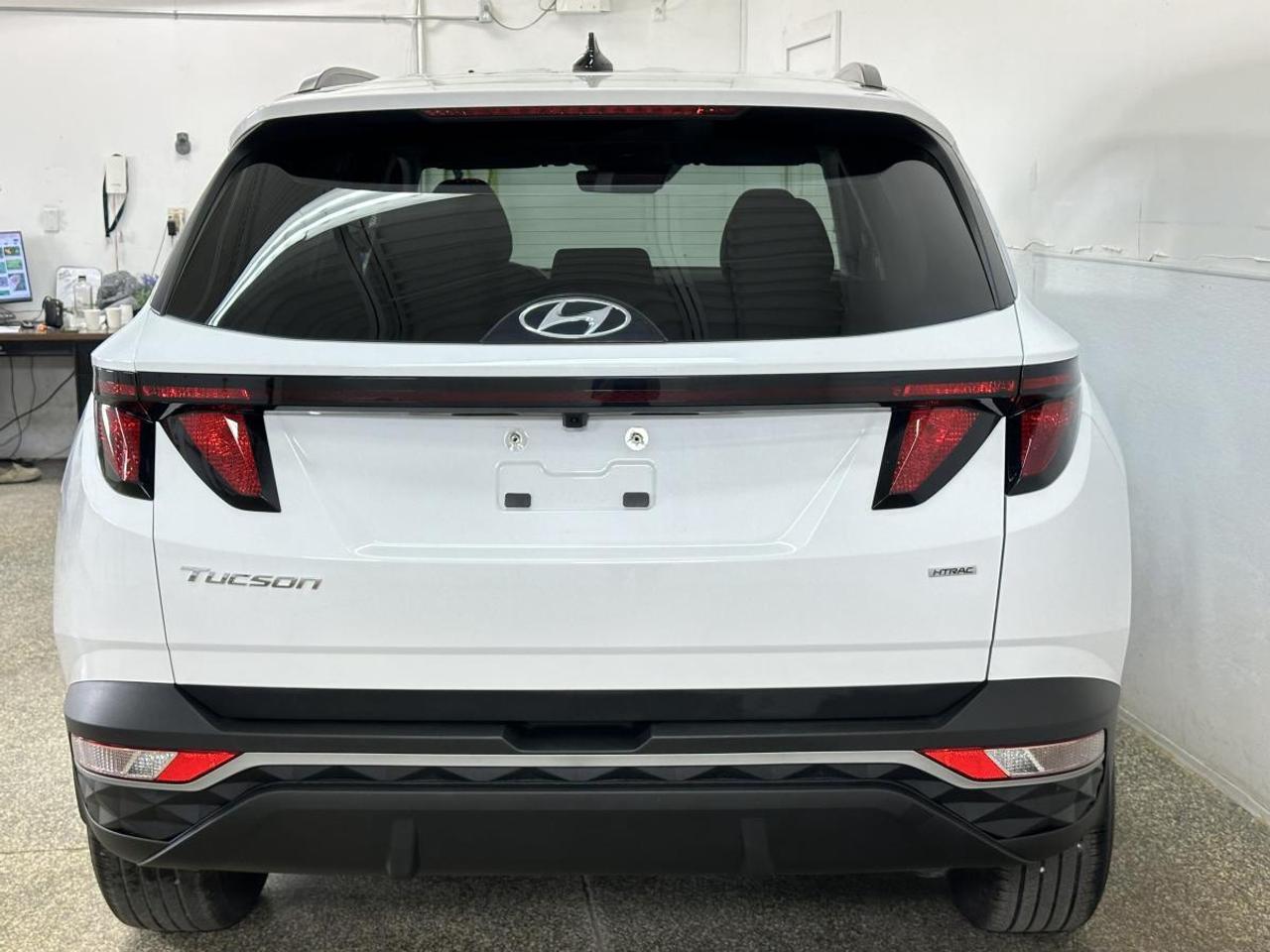 2024 Hyundai Tucson Preferred PREFERRED/AWD/25KM/OFF 1 OWNER HYUNDAI LEASE! Photo