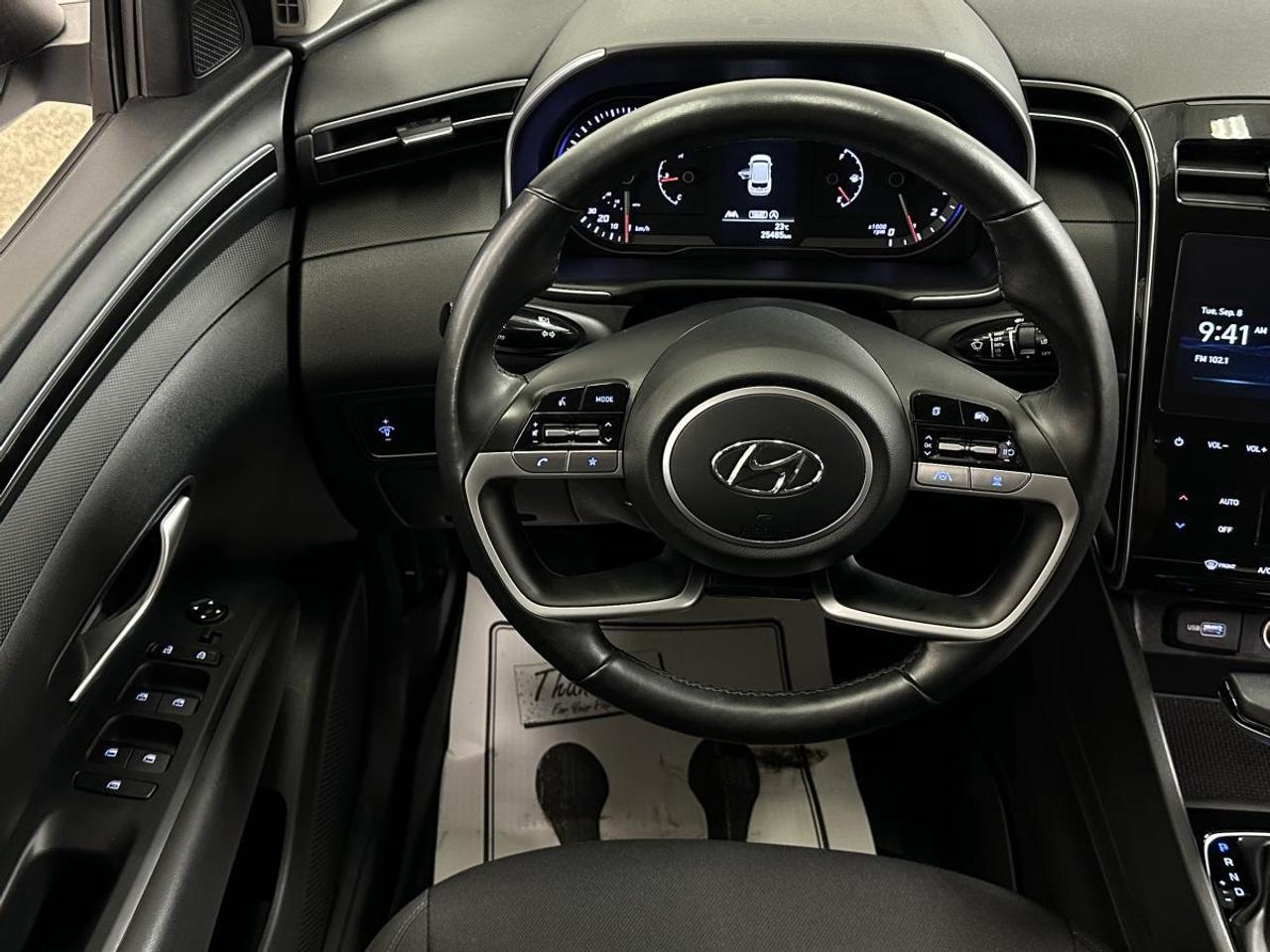 2024 Hyundai Tucson Preferred PREFERRED/AWD/25KM/OFF 1 OWNER HYUNDAI LEASE! Photo