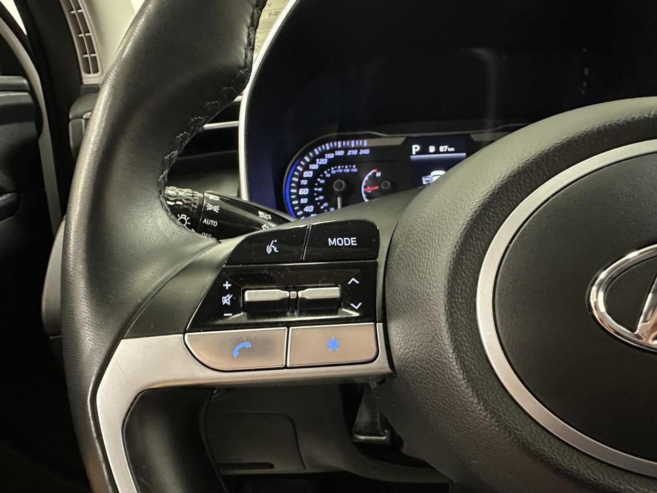 2024 Hyundai Tucson Preferred PREFERRED/AWD/25KM/OFF 1 OWNER HYUNDAI LEASE! Photo