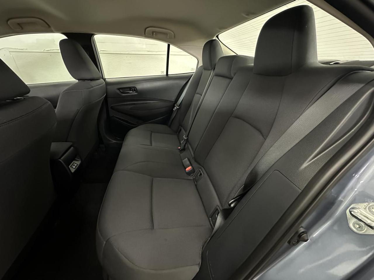 2024 Toyota Corolla LE/10700KM/AUTO/AC/PWR GROUP/1 OWNER! Photo