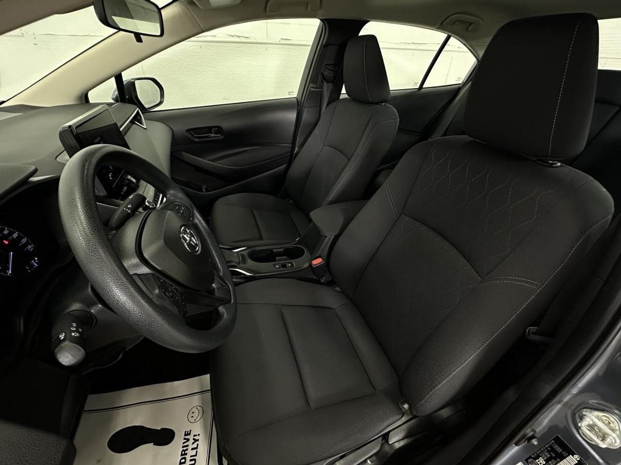 2024 Toyota Corolla LE/10700KM/AUTO/AC/PWR GROUP/1 OWNER! Photo