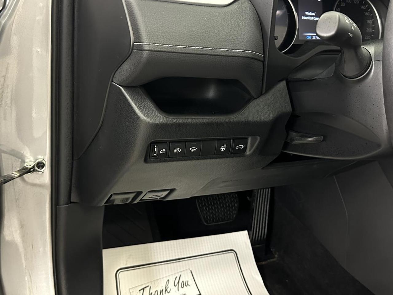 2022 Toyota RAV4 XLE/AWD/23KM/ROOF/PWR HEATED SEATS/PWR GATE! Photo