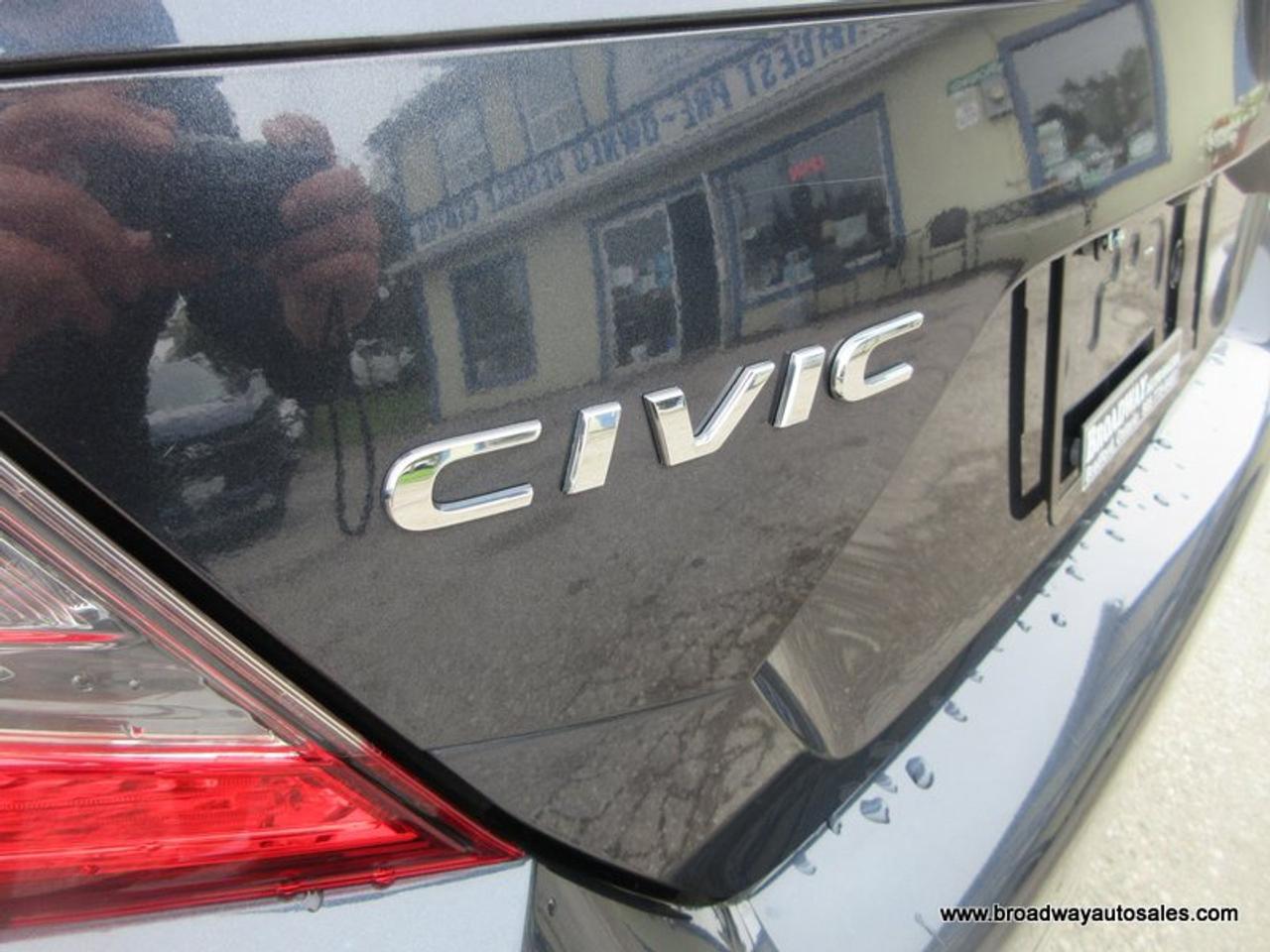 2020 Honda Civic POWER EQUIPPED TOURING-EDITION 5 PASSENGER 1.5L - TURBO.. NAVIGATION.. POWER SUNROOF.. LEATHER.. HEATED SEATS.. ECON-MODE-PACKAGE.. Photo