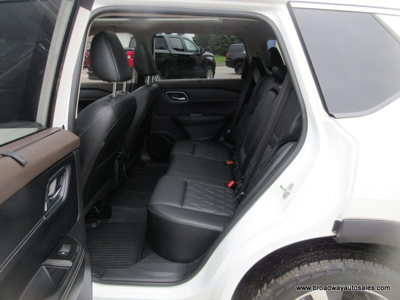 2021 Nissan Rogue ALL-WHEEL DRIVE PLATINUM-PACKAGE 5 PASSENGER 2.5L - DOHC.. NAVIGATION.. PANORAMIC SUNROOF.. LEATHER.. HEATED SEATS & WHEEL.. POWER TAILGATE.. Photo