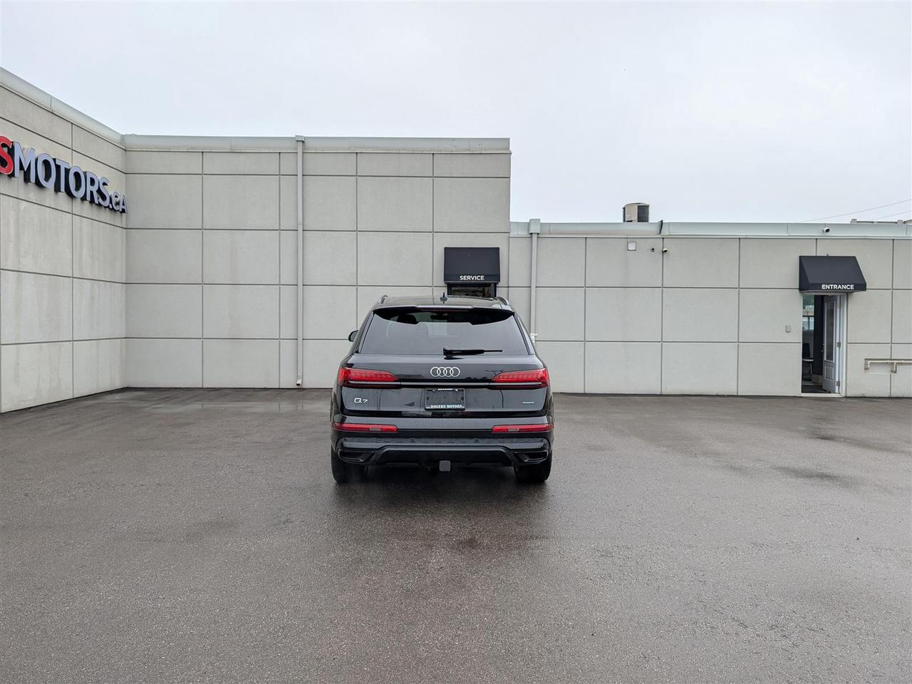 2023 Audi Q7 QTRO S-LINE - 7 PASS - NAVI - PANO ROOF - TECH FEATS Photo3