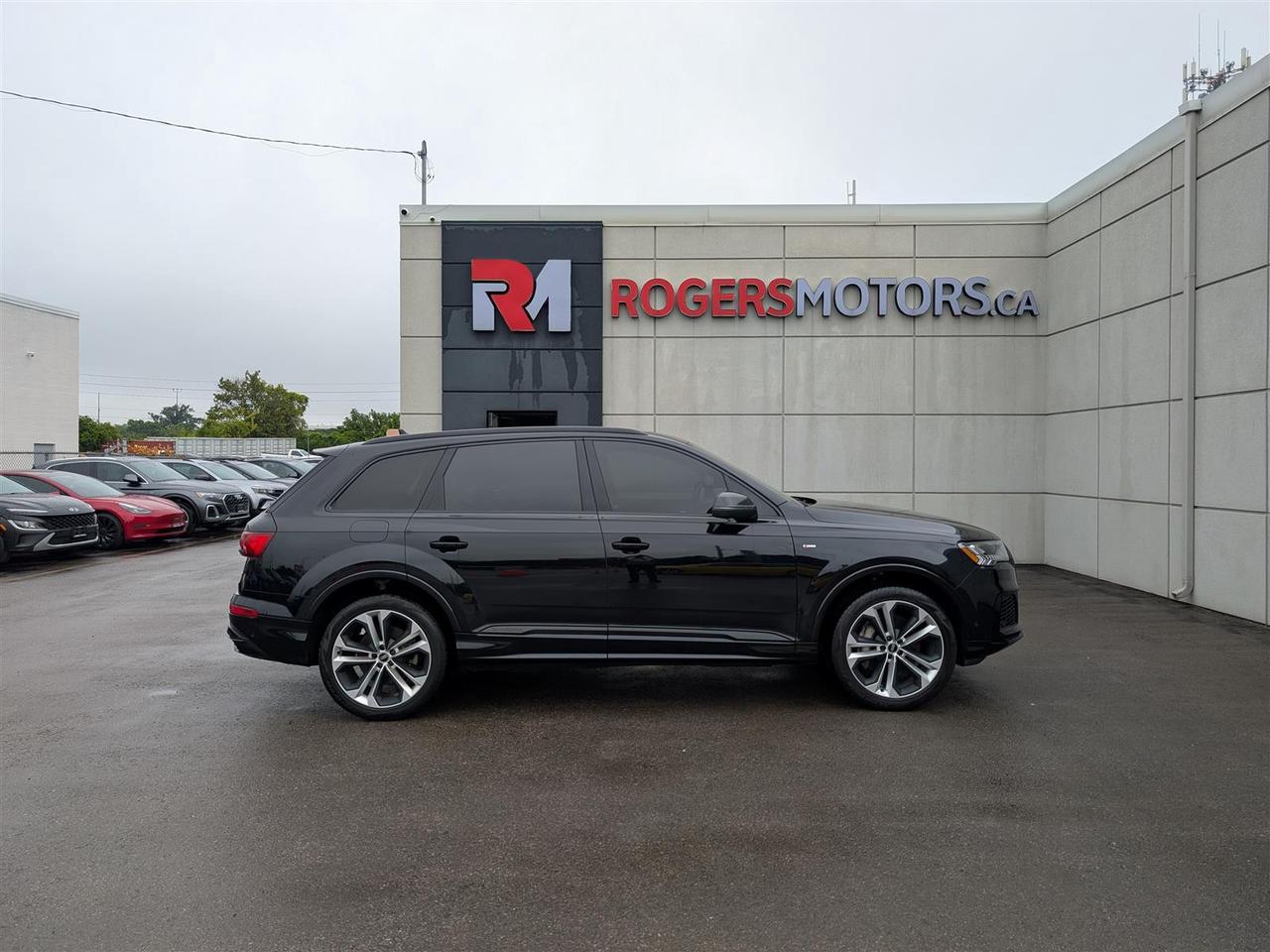 2023 Audi Q7 QTRO S-LINE - 7 PASS - NAVI - PANO ROOF - TECH FEATS Photo