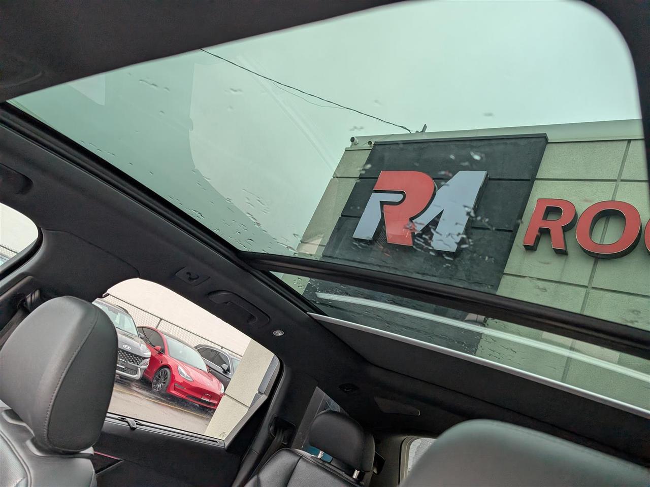 2023 Audi Q7 QTRO S-LINE - 7 PASS - NAVI - PANO ROOF - TECH FEATS Photo