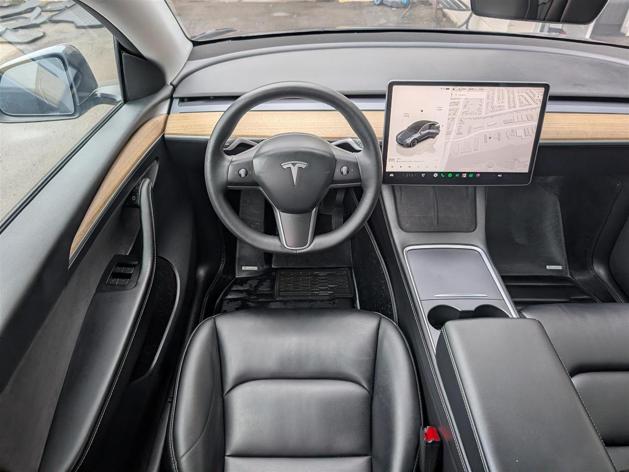 2023 Tesla Model Y LONG RANGE AWD - DUAL MOTOR Photo