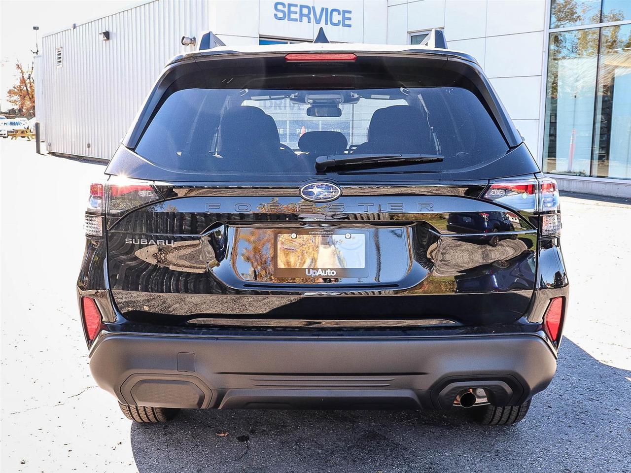 2026 Subaru Forester CONVENIENCE Photo3
